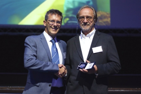 FishBase receives the Le Cren Medal